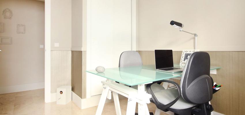 Estudio Estilo clasico Color beige, blanco, gris  diseñado por acertus | Gremio | Copyright si acertus