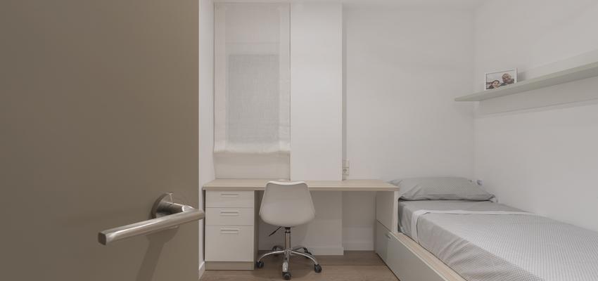 Dormitorio Estilo moderno Color blanco, gris  diseñado por acertus | Gremio | Copyright https://us2.admin.mailchimp.com/campaigns/wizard/neapolitan?id=1600610