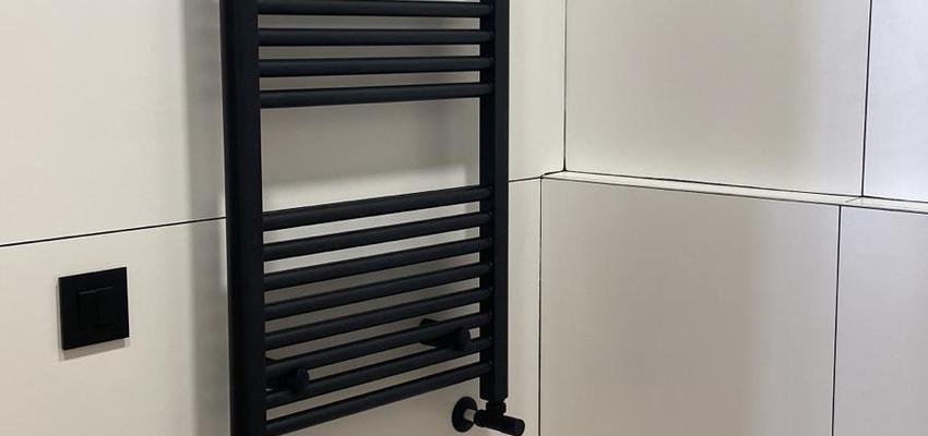 Baño Estilo clasico Color amarillo, gris  diseñado por Francisco Jose Rodriguez Fernandez | Reformista, constructor | Copyright Propia