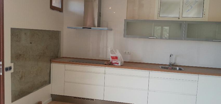 Comedor, Cocina, Salon style rustico color marron, beige, blanco, gris  diseñado por Maskemodulo | Gremio | Copyright MASKEMODULO