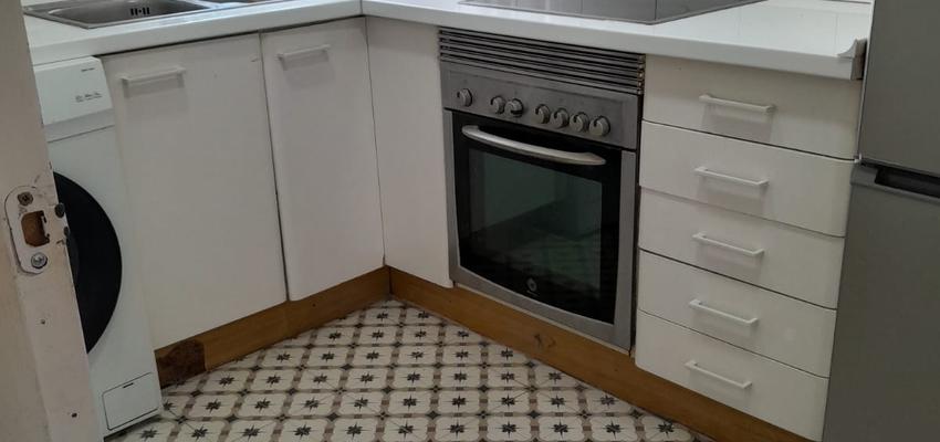 Cocina Estilo clasico Color verde claro  diseñado por Compra Tiempo | Reformista, constructor | Copyright .