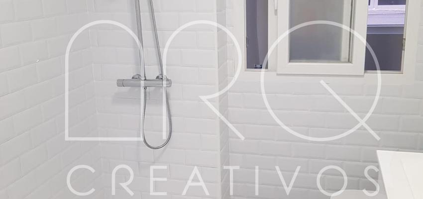 Baño Estilo eclectico Color blanco  diseñado por arqcreativos | Arquitecto | Copyright arqcreativos