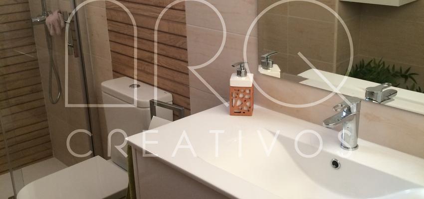 Baño Estilo mediterraneo Color marron  diseñado por arqcreativos | Arquitecto | Copyright arqcreativos