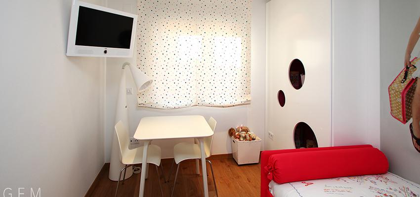 Niños Estilo vanguardista Color rosa, blanco  diseñado por Gemmalo arquitectura interior | Interiorista | Copyright si