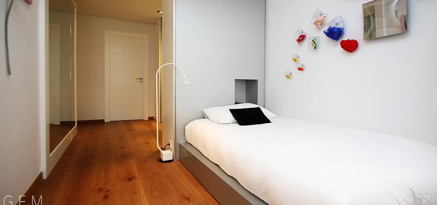 Niños Estilo vanguardista Color blanco, plateado  diseñado por Gemmalo arquitectura interior | Interiorista | Copyright si