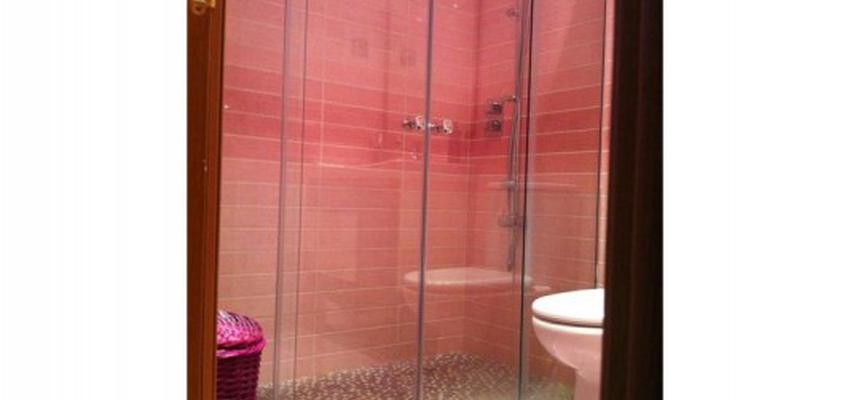 Baño Estilo moderno Color rosa, rosa  diseñado por PINTAESTETIC S.L. | Gremio | Copyright Pintaestetic sl