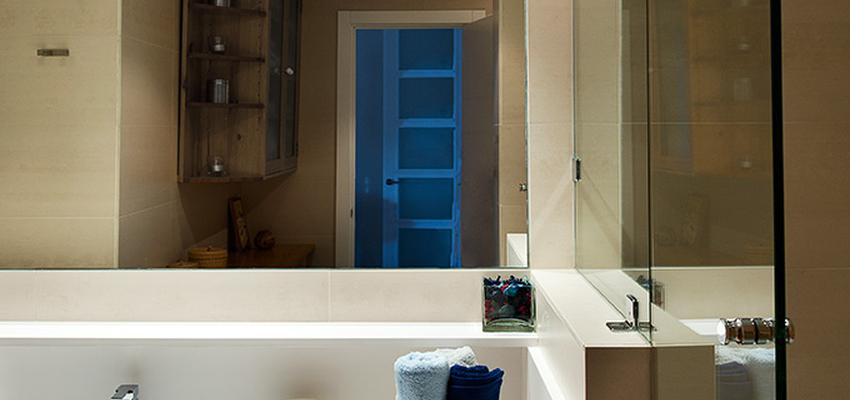 Baño, Tocador style moderno color beige, blanco  diseñado por Estudio Marcos Mela | Interiorista 