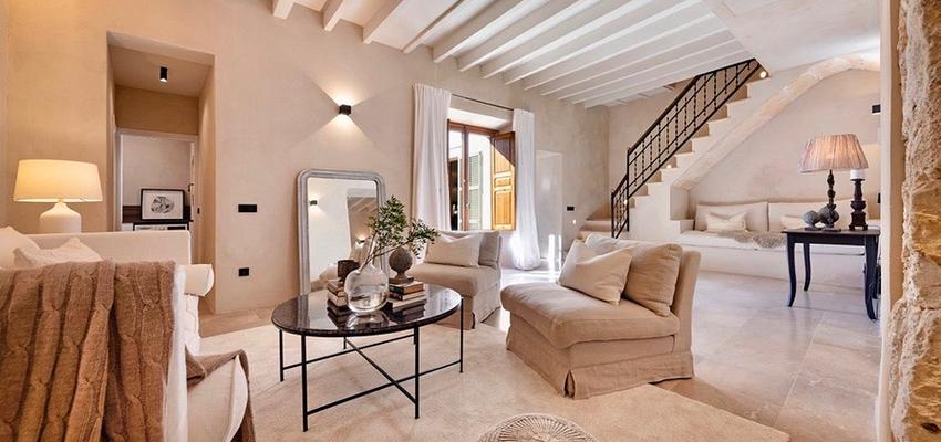 Salon Estilo contemporaneo Color beige  diseñado por WD Homes | Interiorista 