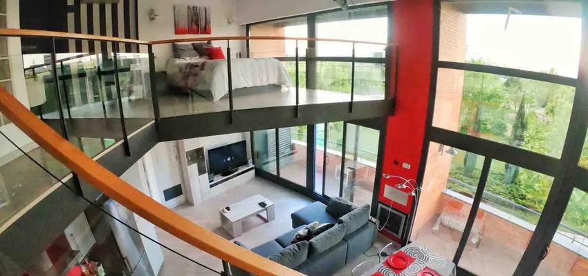 Dormitorio, Comedor, Balcon Estilo contemporaneo Color rojo, ocre, negro  diseñado por Estela Polar | Arquitecto 