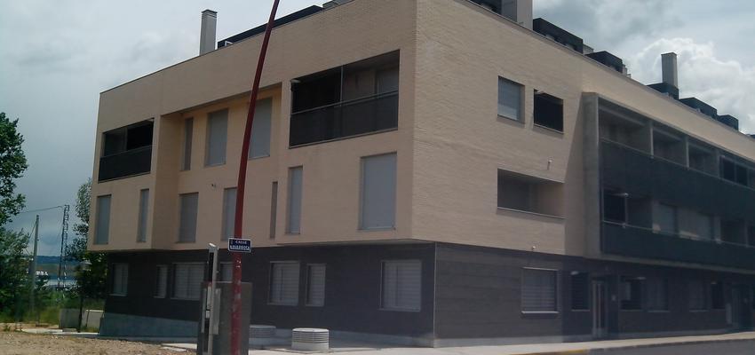 Terraza Estilo contemporaneo Color azul  diseñado por Alberto Martín | Arquitecto Técnico 