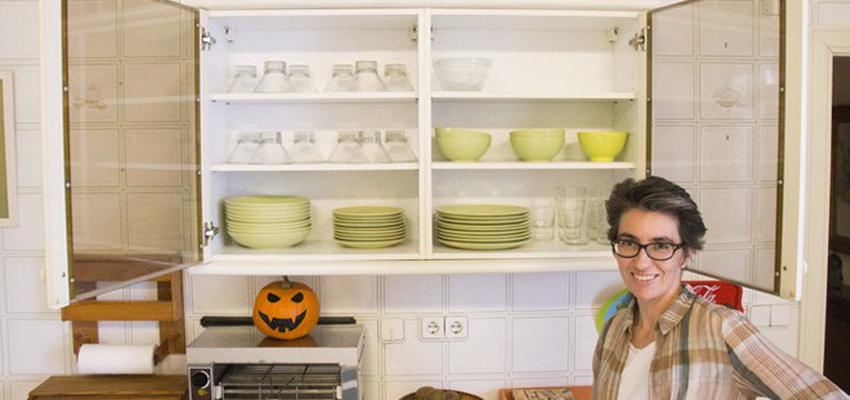 Cocina Estilo clasico Color ocre, verde, blanco  diseñado por Orden y Con Cierto | Gremio | Copyright FOTOS PROPIAS