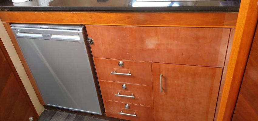 Cocina, Tienda, Hotel Estilo tradicional Color bronce  diseñado por RECOVERGRUP.COM | Gremio | Copyright Recovergrup