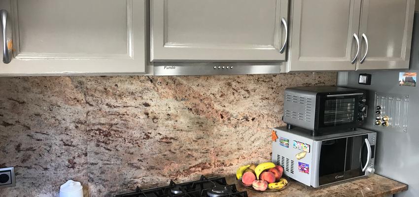 Cocina Estilo clasico Color gris  diseñado por RECOVERGRUP.COM | Gremio | Copyright Recovergrup