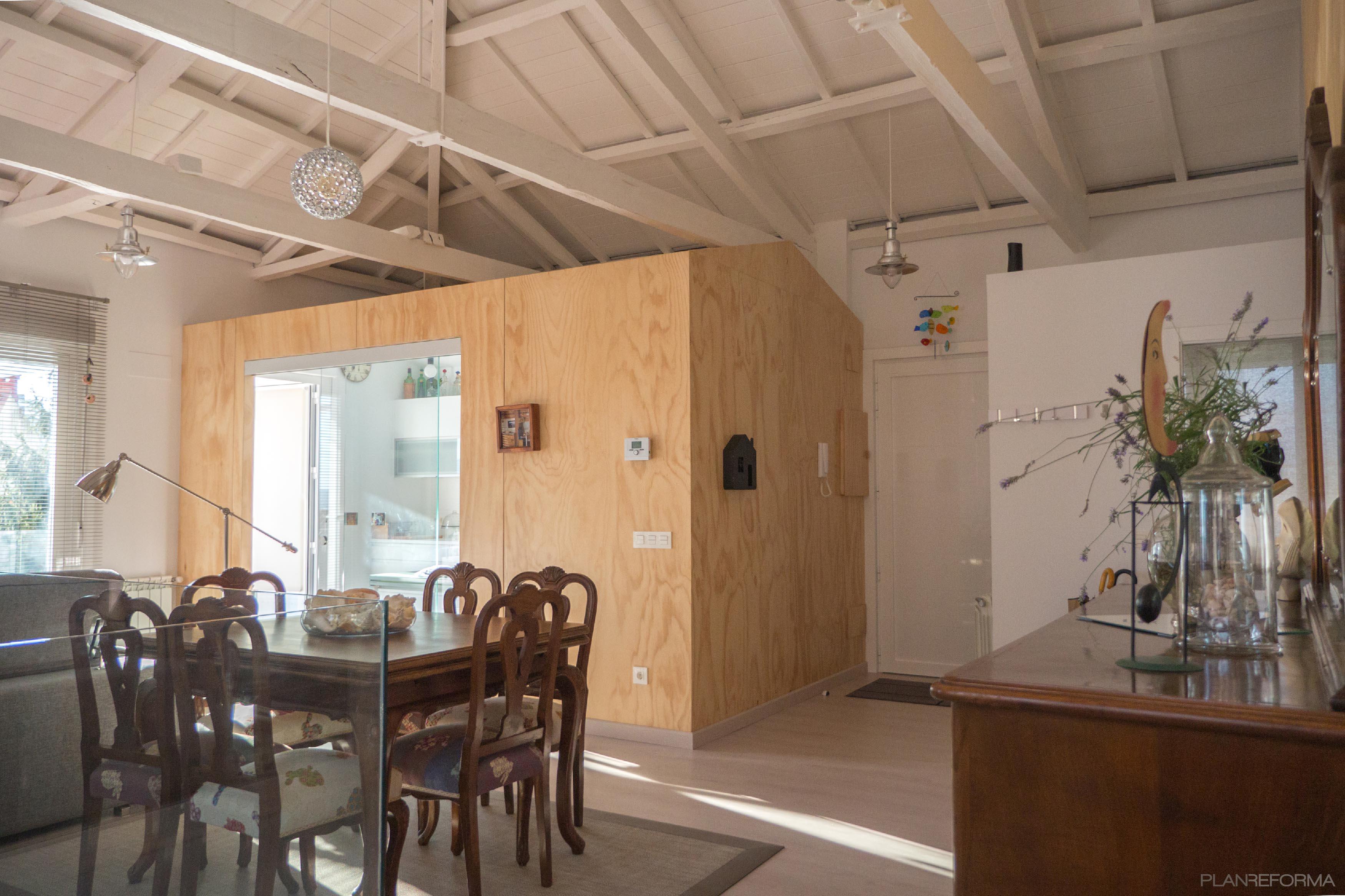 Comedor, Cocina style contemporaneo color ocre, blanco, gris  diseñado por Enrique Gil | Arquitecto 