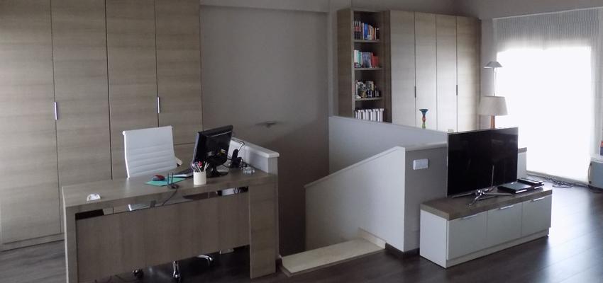 Loft style moderno color marron, beige, marron  diseñado por Internni | Interiorista 