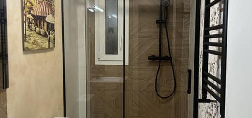 Baño Estilo moderno Color crema  diseñado por Interiorismo sierra de Madrid - Susana Valdeco | Interiorista 