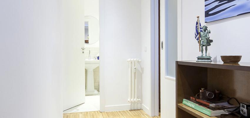 Baño Estilo contemporaneo Color marron, beige, blanco  diseñado por Un Dos Trexa Interiorismo | Interiorista | Copyright Lupe Clemente para undostrexa