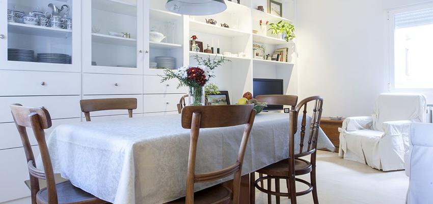 Comedor Estilo contemporaneo Color verde, marron, gris  diseñado por Un Dos Trexa Interiorismo | Interiorista | Copyright Lupe Clemente para undostrexa