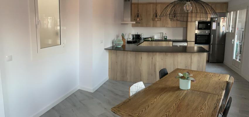 Cocina Estilo moderno Color marron  diseñado por sonia sanchez | Gremio | Copyright soy propietario