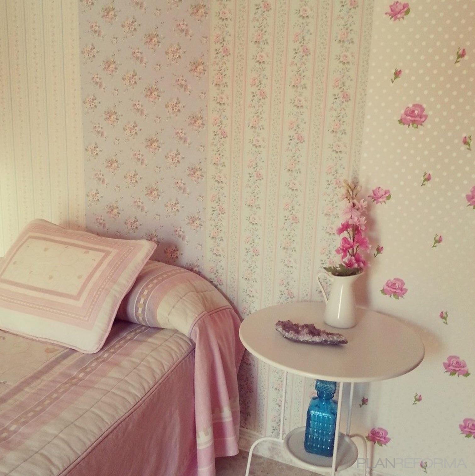 Dormitorio style clasico color azul, rosa, rosa  diseñado por Noelia Ruiz Herrera | Interiorista | Copyright www.rhinteriorismo.com