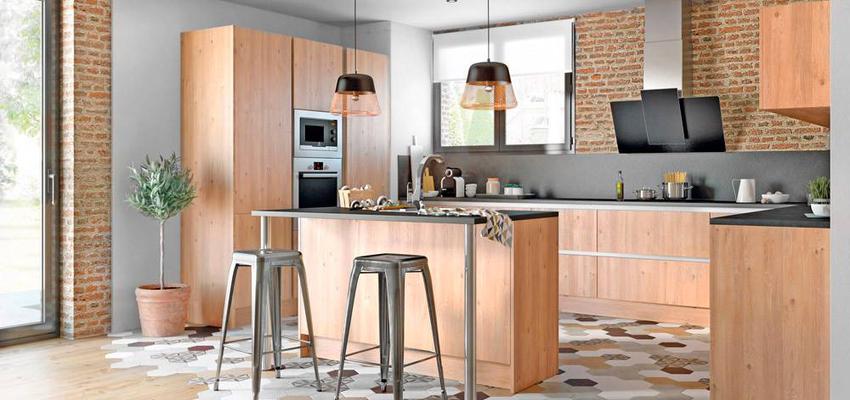 Cocina Estilo clasico Color marron, marron, gris  diseñado por Leroy Merlin SLU | Gremio | Copyright Leroy Merlin