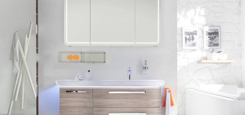 Baño Estilo moderno Color marron, blanco, gris  diseñado por Leroy Merlin SLU | Gremio | Copyright Leroy Merlin