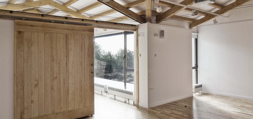 Salon Estilo contemporaneo Color beige, marron, blanco  diseñado por ADDEC arquitectos | Arquitecto | Copyright SI