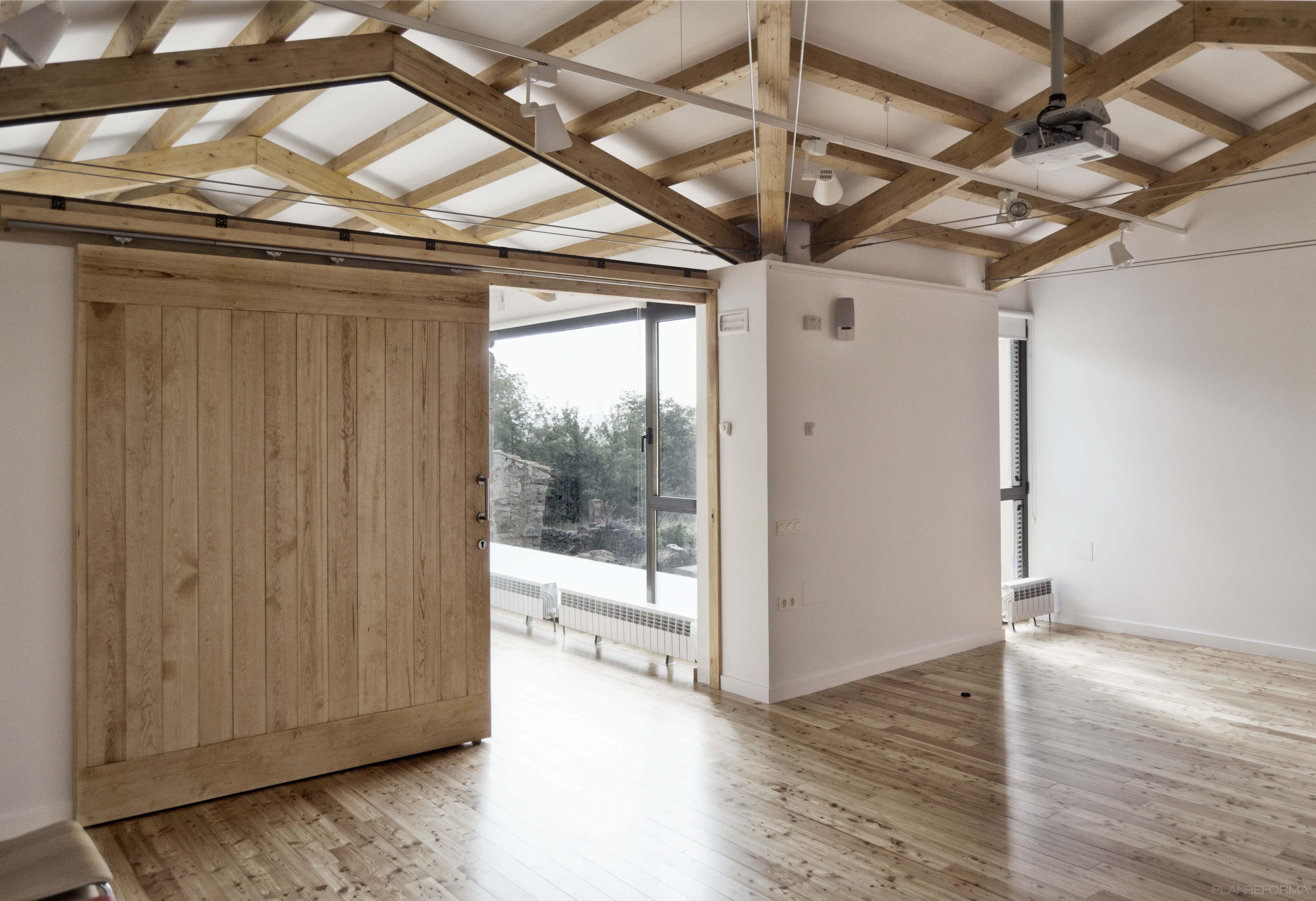 Salon Estilo contemporaneo Color beige, marron, blanco  diseñado por ADDEC arquitectos | Arquitecto | Copyright SI