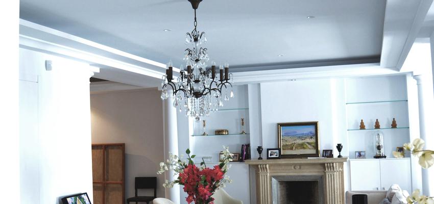 Salon Estilo clasico Color azul cielo, beige, marron, blanco, gris, gris, negro  diseñado por PABLO GONZALEZ GALANT | Arquitecto | Copyright Propietario: Mimic Estudio