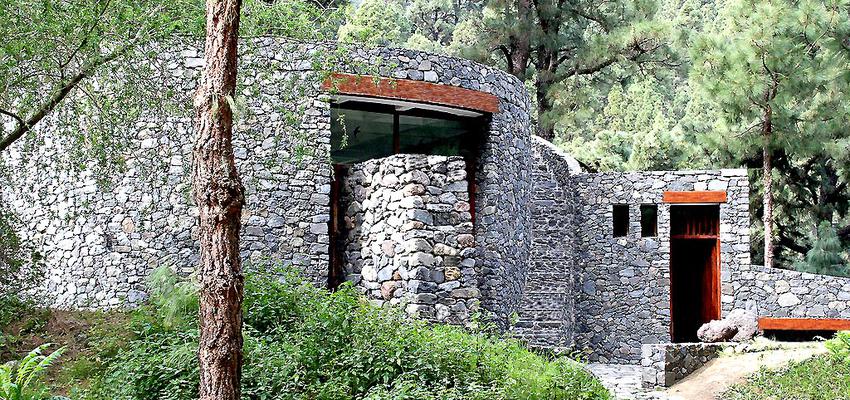 Exterior Estilo rustico Color marron, gris  diseñado por Manuel Fonseca Gallego | Arquitecto 