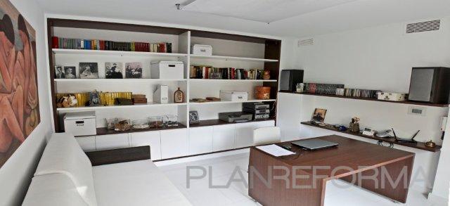 Estudio style moderno color blanco  diseñado por Estudio Plano 0 | Interiorista 