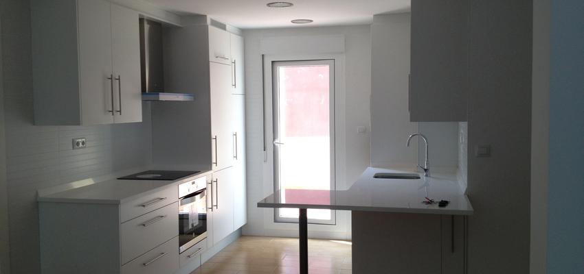 Cocina Estilo moderno Color beige  diseñado por Jesus | Gremio 