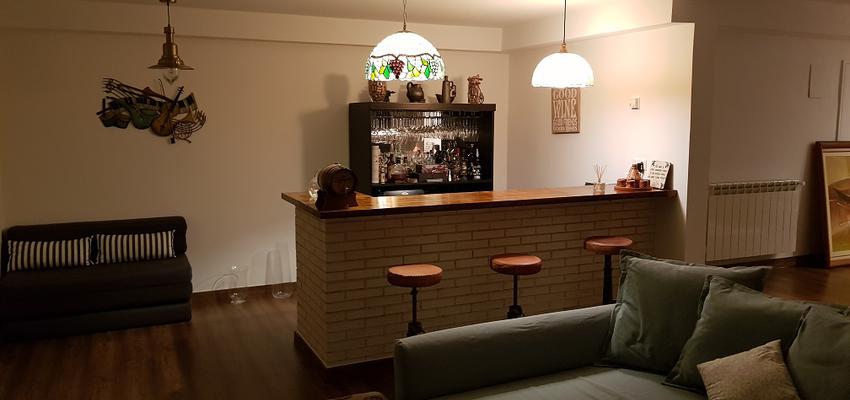 Sala de la TV, Sala de juegos, Bar Estilo contemporaneo Color ocre  diseñado por Guillermo Haro | Gremio | Copyright www.proyectosgh.com