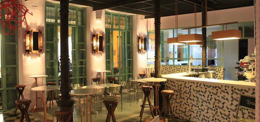 Restaurante style contemporaneo color verde, negro  diseñado por margarita | Arquitecto Técnico | Copyright Propia