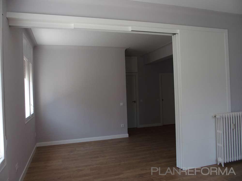 Salon style contemporaneo color marron, blanco, gris  diseñado por Lucrezia Arrias | Arquitecto 