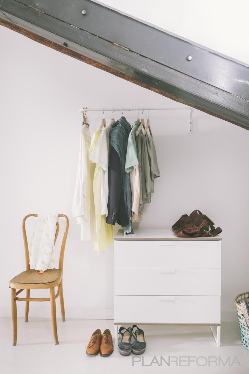 Dormitorio, Salon Estilo mediterraneo Color marron, blanco, gris  diseñado por Nimú, equipo de diseño | Interiorista | Copyright www.NIMU.COM.ES