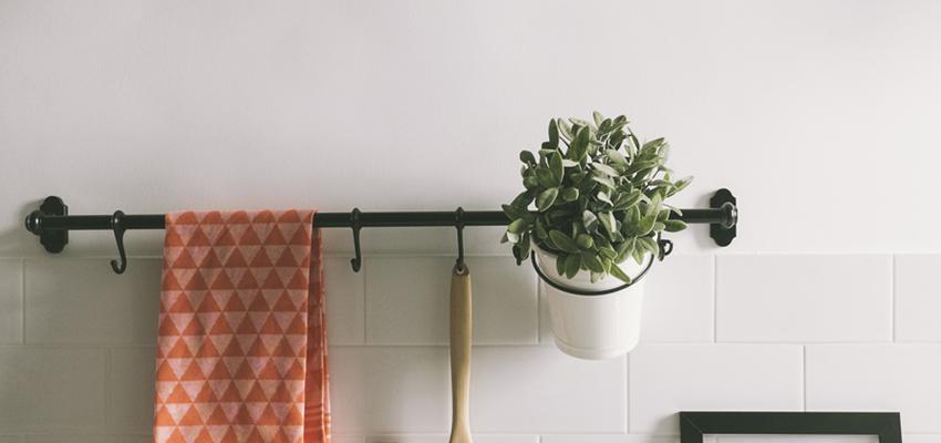 Cocina Estilo mediterraneo Color marron, blanco, negro  diseñado por Nimú, equipo de diseño | Interiorista | Copyright www.NIMU.COM.ES