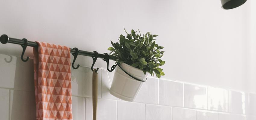 Cocina Estilo mediterraneo Color beige, blanco, negro  diseñado por Nimú, equipo de diseño | Interiorista | Copyright WWW.NIMU.COM.ES