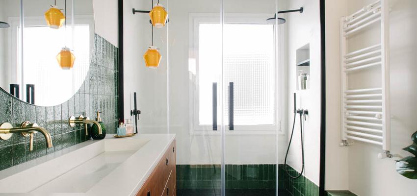 Baño Estilo vintage Color verde, blanco, negro  diseñado por Nimú, equipo de diseño | Interiorista | Copyright Equipo Nimú