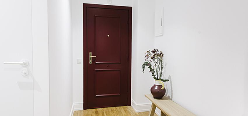 Recibidor Estilo contemporaneo Color rojo, blanco, bronce  diseñado por Nimú, equipo de diseño | Interiorista | Copyright Equipo Nimú