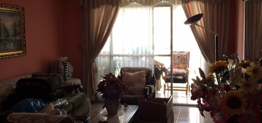 Salon Estilo clasico Color rojo, blanco  diseñado por Back Home | Gremio | Copyright BackHome