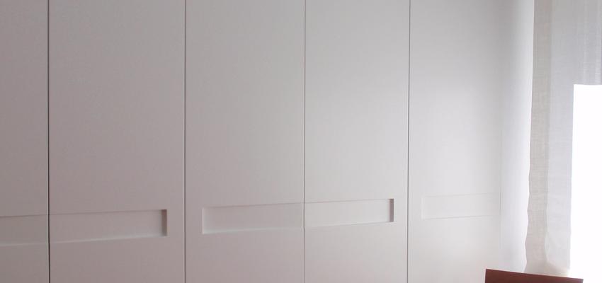 Dormitorio Estilo moderno Color blanco  diseñado por Reformas Laen | Gremio | Copyright mio