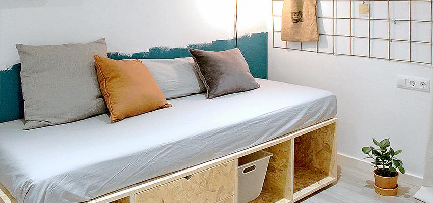 Dormitorio Estilo mediterraneo Color turquesa, beige, plateado  diseñado por Leira Design | Interiorista | Copyright LeiraDesignStudio