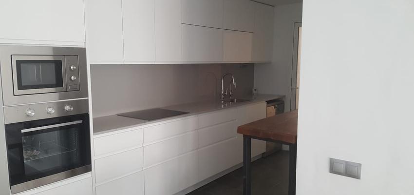 diseñado por REFORMAS Y OBRAS AMG, SL | Reformista, constructor 