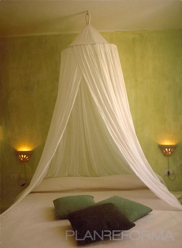 Hotel style tropical color verde, marron, blanco  diseñado por AM arquitectura+diseño | Arquitecto | Copyright El mosaico del sol