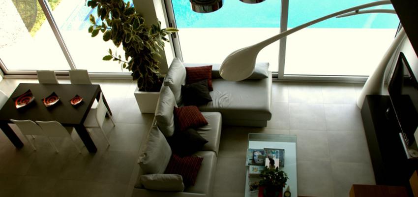 Comedor, Salon style moderno color gris  diseñado por SkyLight Design Architecture | Arquitecto 