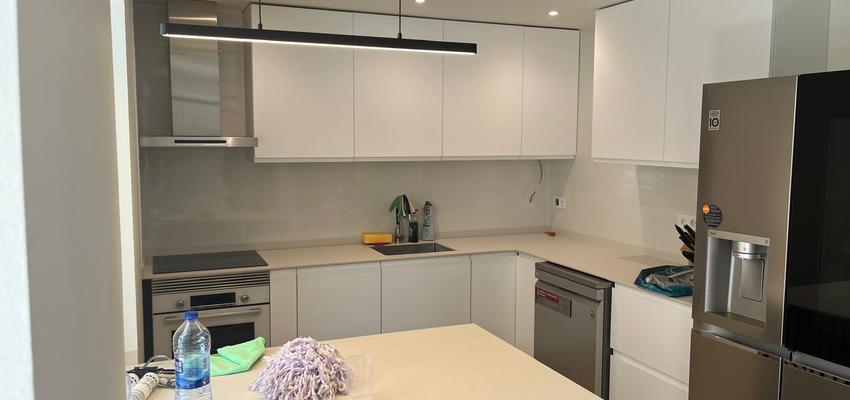 diseñado por AISLAMIENTOS Y REFORMAS SANTOS SL | Reformista, constructor 