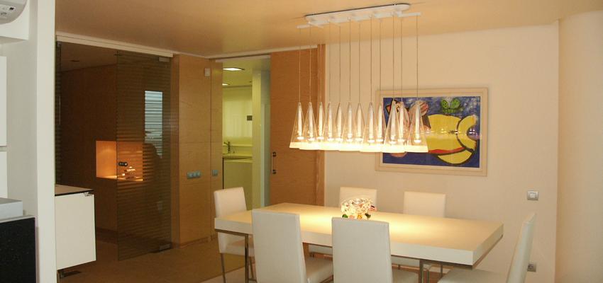 Comedor, Salon Estilo moderno Color amarillo  diseñado por Juncos Redondo Arquitectos | Arquitecto | Copyright Fotografía realizada por el estudio Juncos Redondo Arquitectos