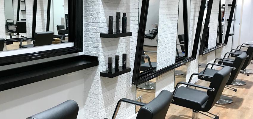 Salón de belleza Estilo moderno Color gris  diseñado por INIZIO Construcción e Interiorismo | Gremio | Copyright INIZIO Construcción e Interiorismo