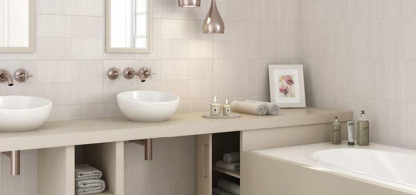 Baño Estilo moderno Color beige, beige, blanco  diseñado por Lucrum Gaudium Reformas Integrales | Gremio | Copyright lucrum